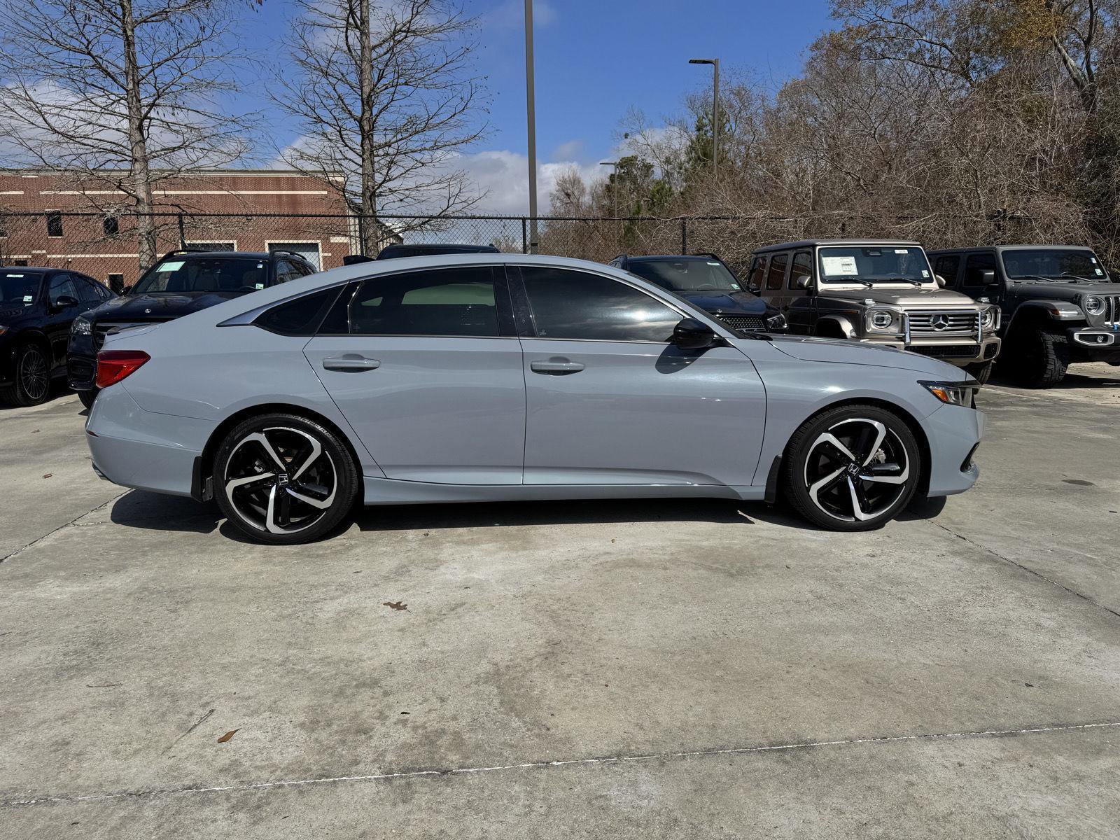 Used 2021 Honda Accord Sport image 26