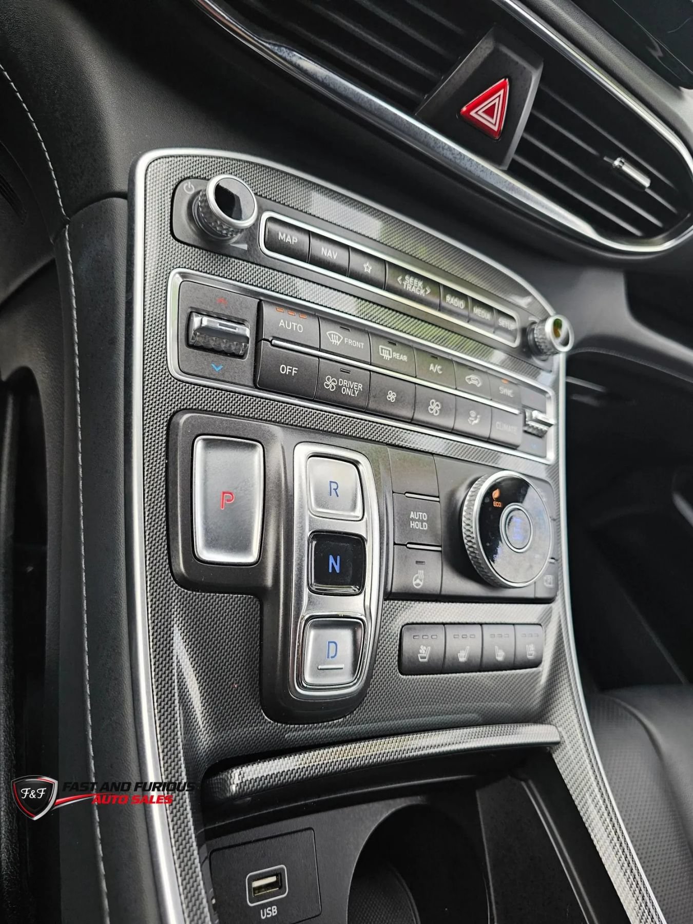 Used 2023 Hyundai Santa Fe Limited AWD/4WD image 20