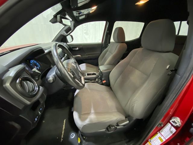 Certified 2018 Toyota Tacoma TRD Off-Road w/ Technology Package image 9