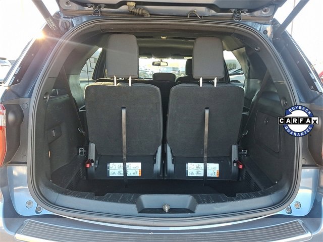 Used 2018 Ford Explorer XLT w/ Equipment Group 201A image 27