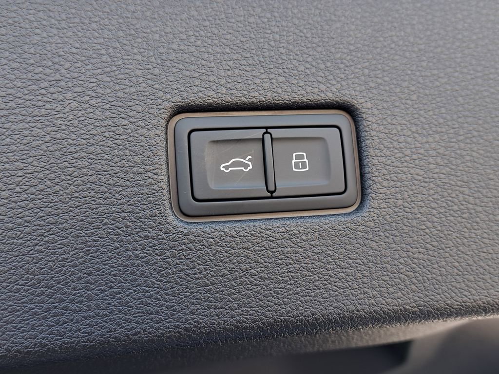 New 2026 Audi RS Q8 performance image 31