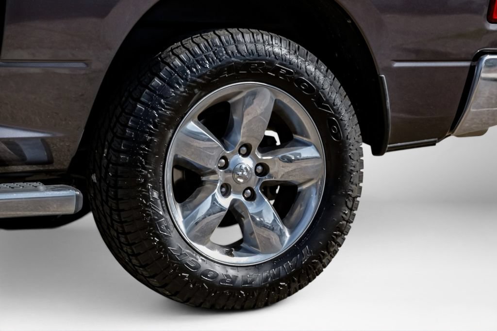 Used 2016 RAM 1500 Lone Star AWD/4WD image 10