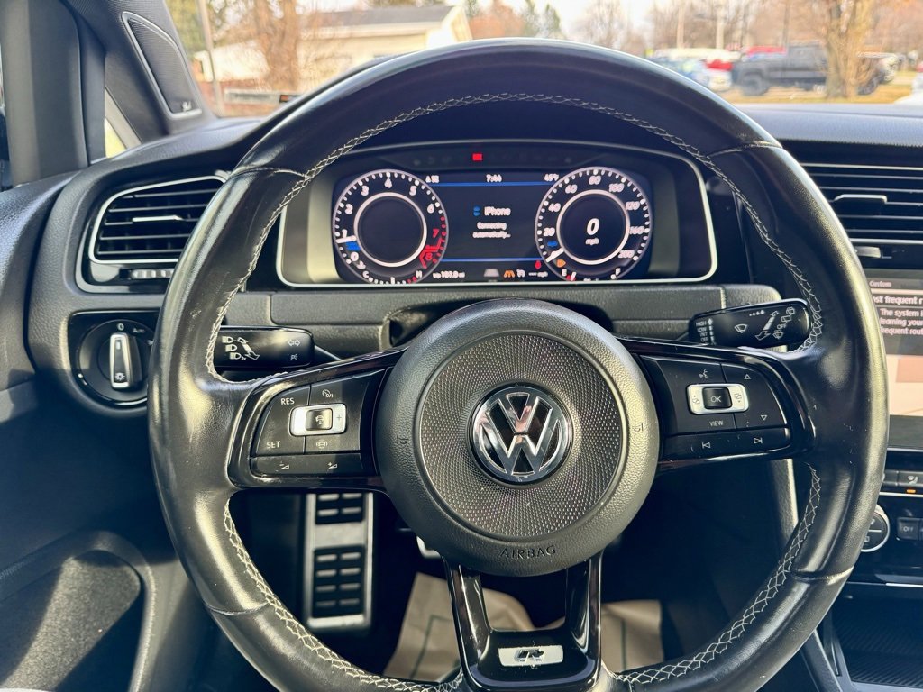 Used 2019 Volkswagen Golf R 4-Door image 29