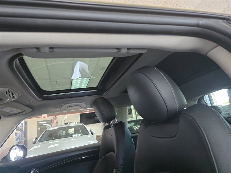 Used 2019 MINI Cooper S w/ Signature Upholstery Package image 29