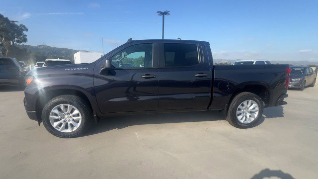 Used 2023 Chevrolet Silverado 1500 Custom image 5