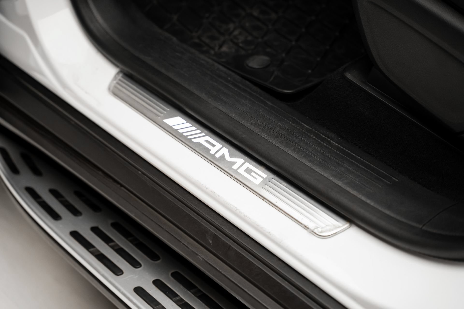 Used 2024 Mercedes-Benz GLS 63 AMG 4MATIC w/ Acoustic Comfort Package image 64