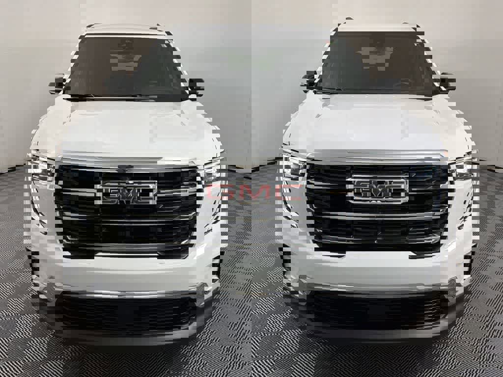 New 2025 GMC Acadia Elevation image 3
