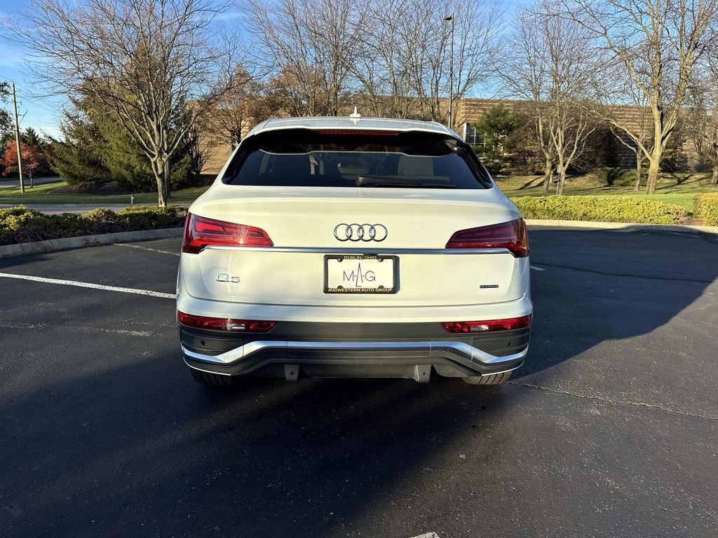 Used 2021 Audi Q5 2.0T Premium Plus w/ Premium Plus Package image 6