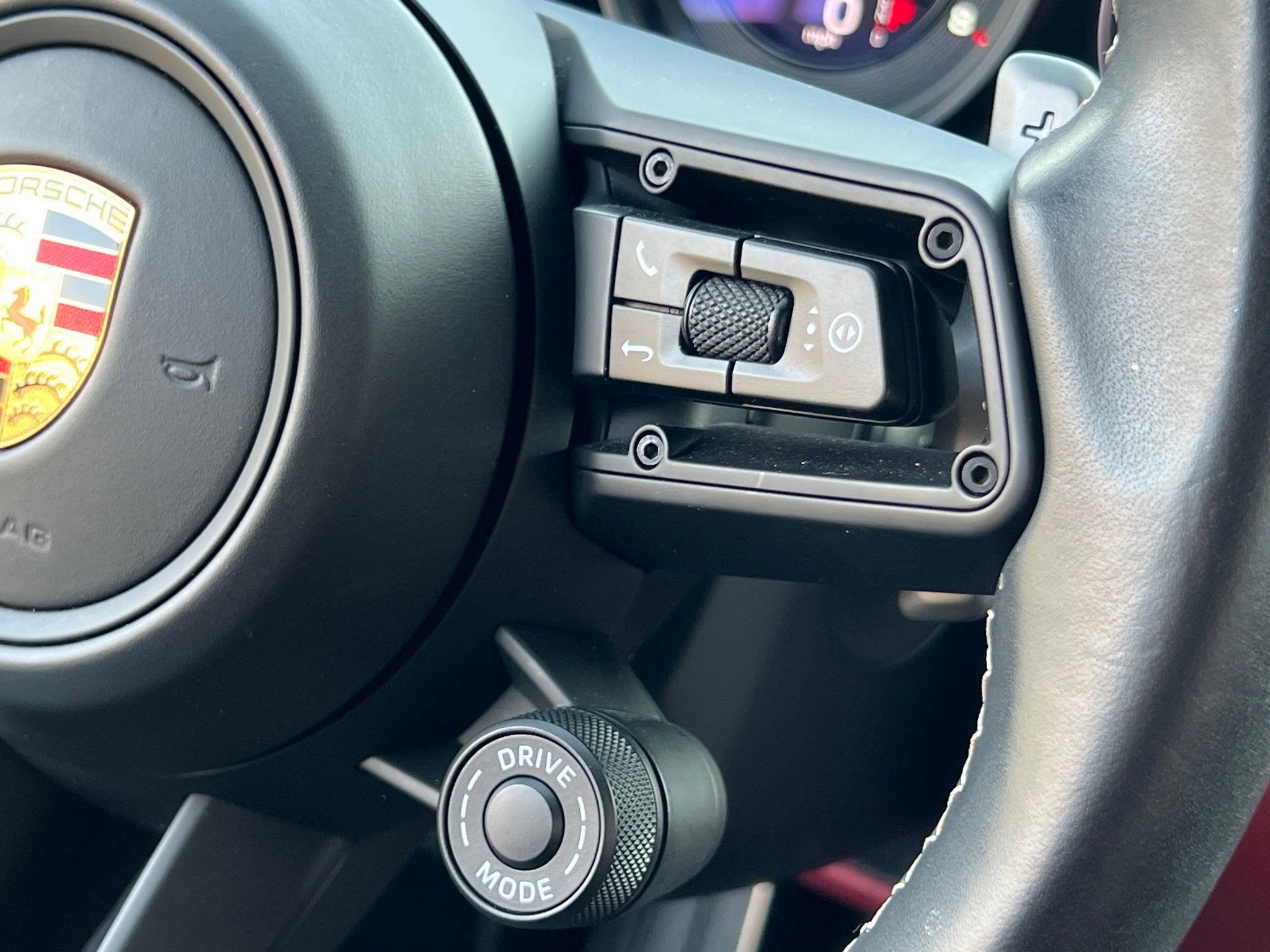 Used 2020 Porsche 911 Carrera S image 19