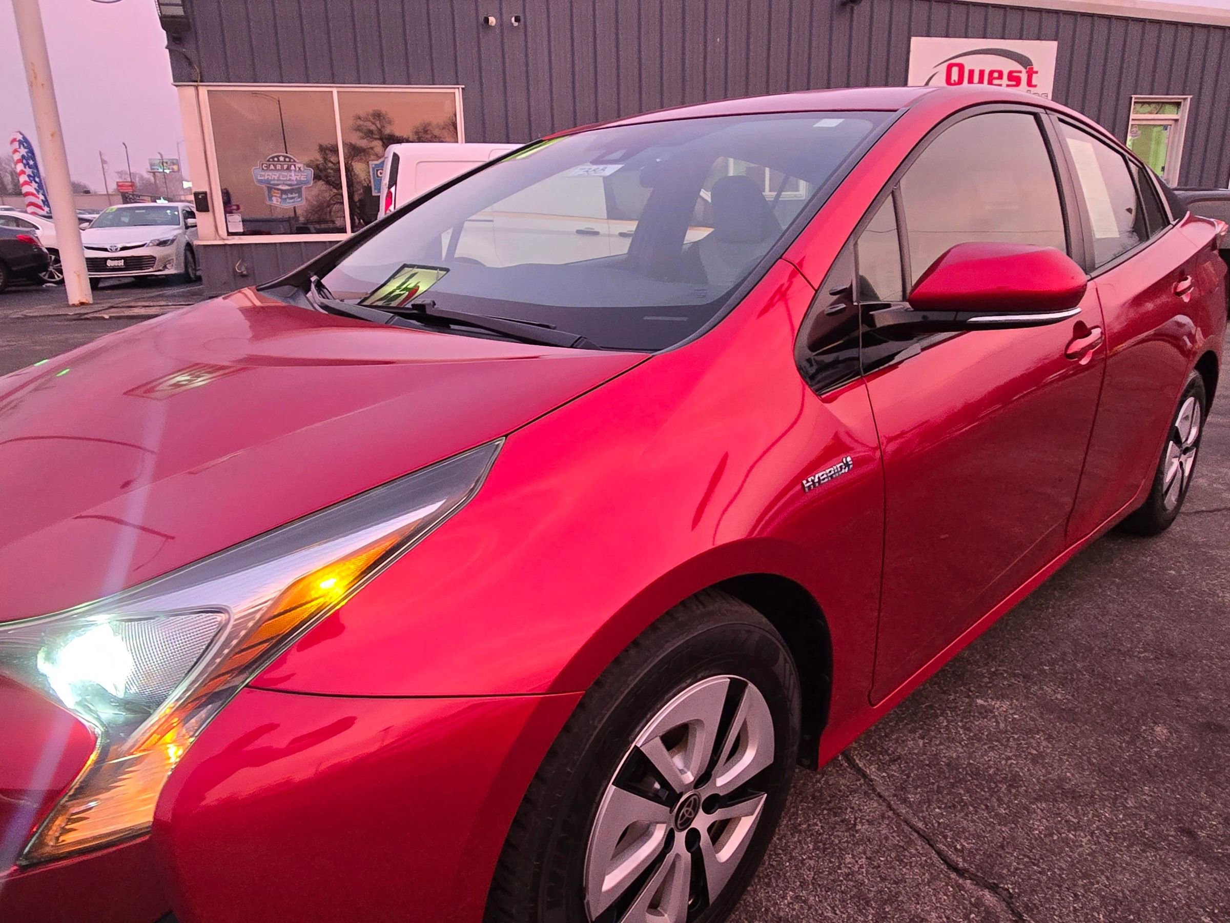 Used 2017 Toyota Prius Three image 20