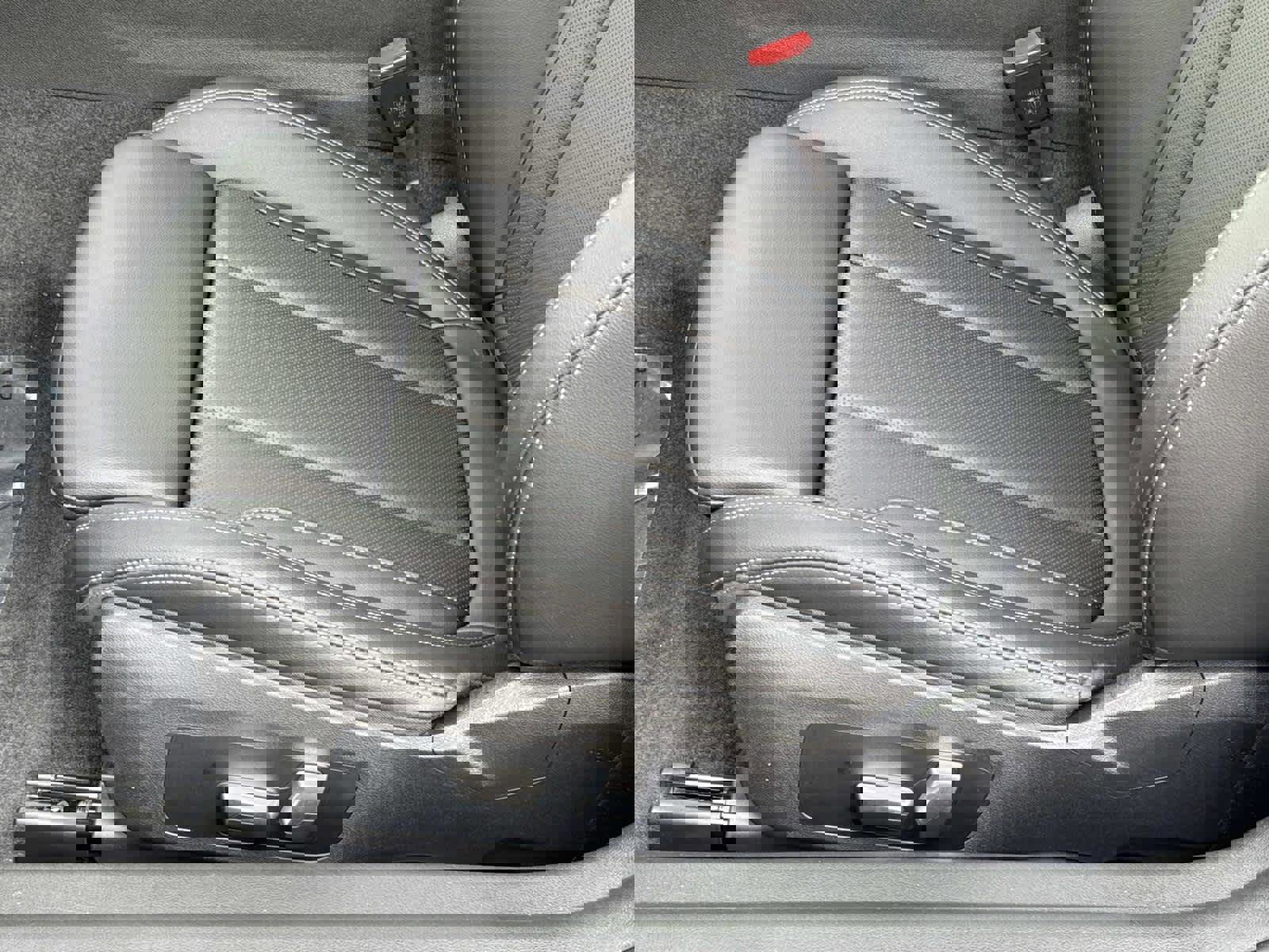 Certified 2023 BMW 230i 230i w/ M Sport Package image 17