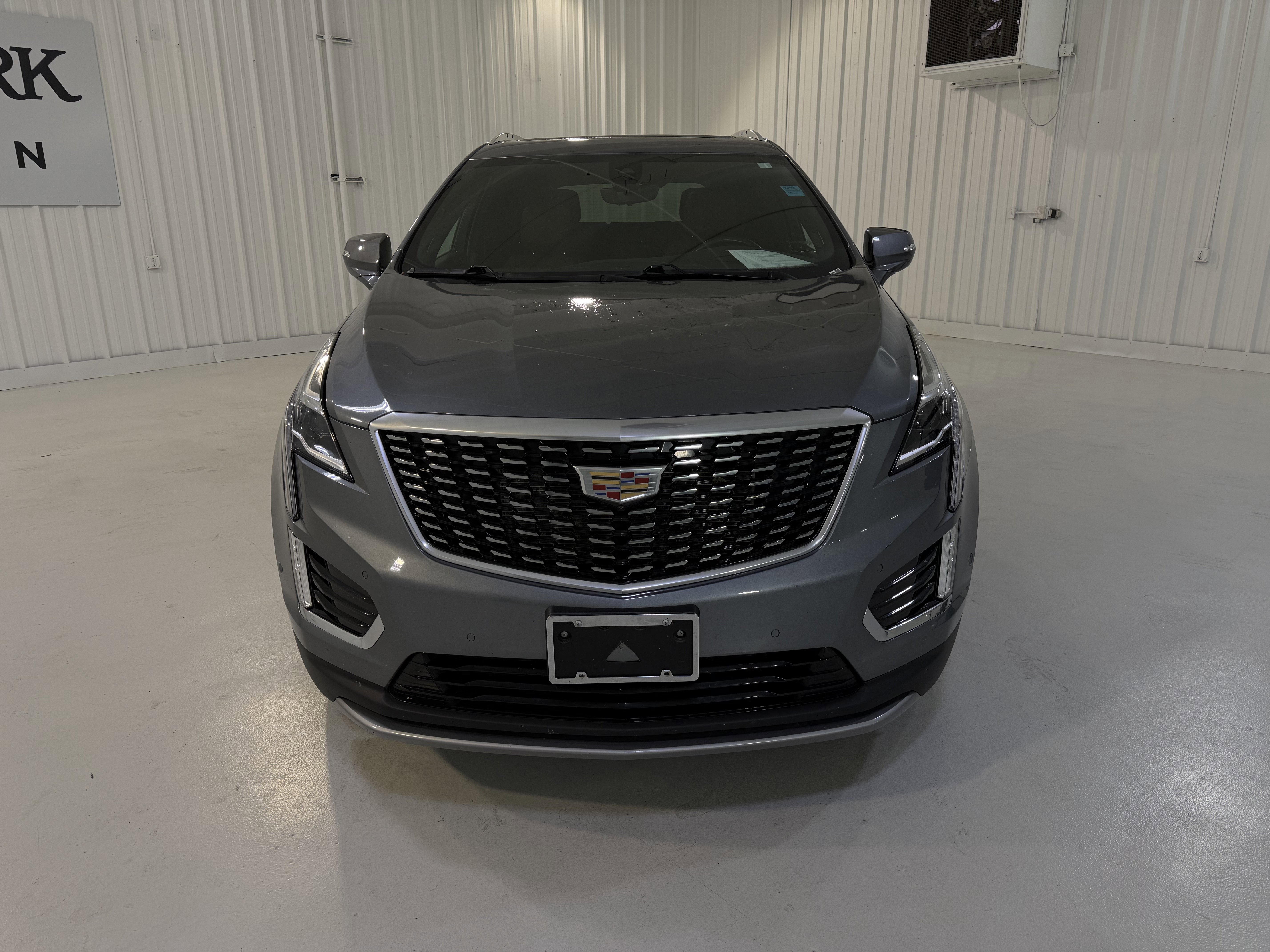 Used 2020 Cadillac XT5 Premium Luxury FWD image 8