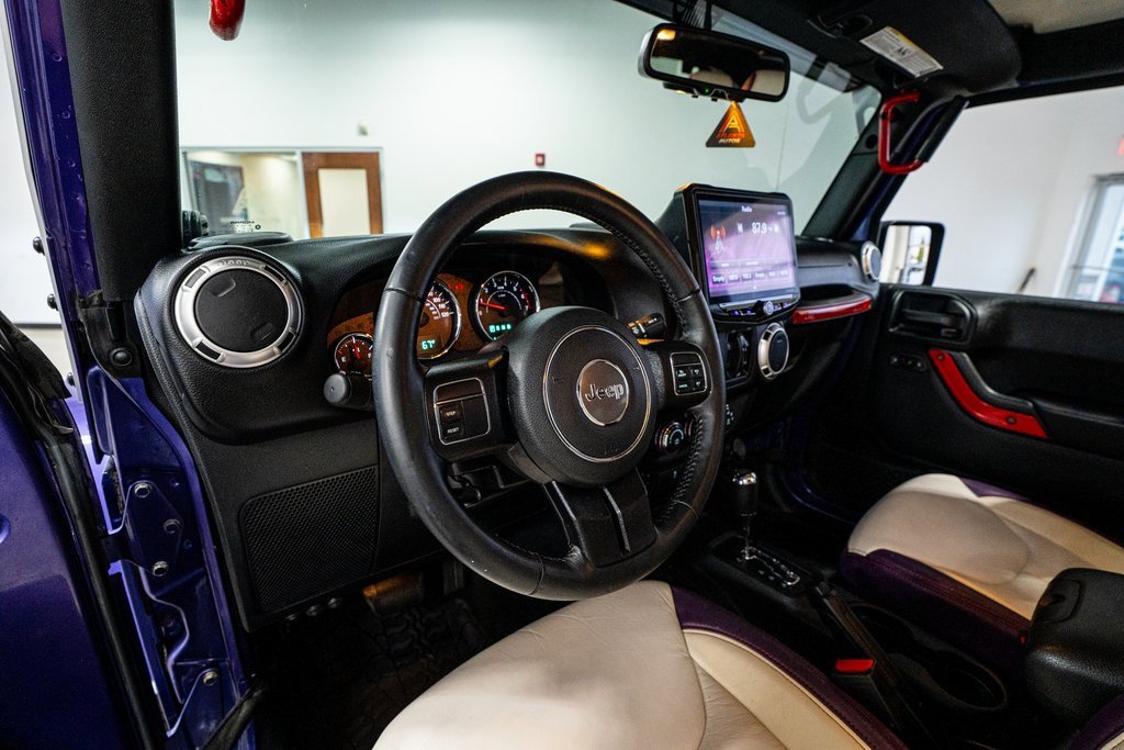 Used 2018 Jeep Wrangler Unlimited Sahara image 33