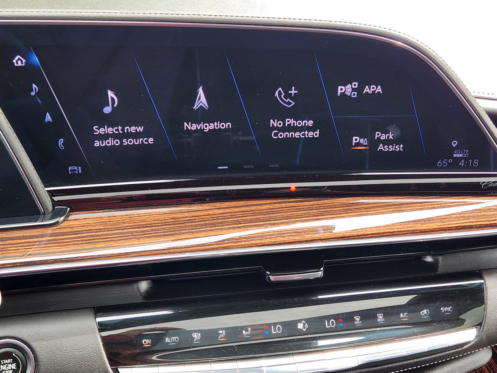 Certified 2022 Cadillac Escalade Premium Luxury RWD image 7