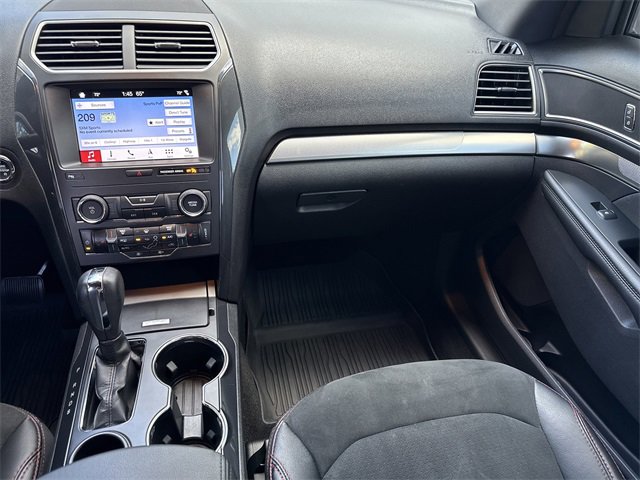 Used 2019 Ford Explorer XLT w/ Equipment Group 202A image 14