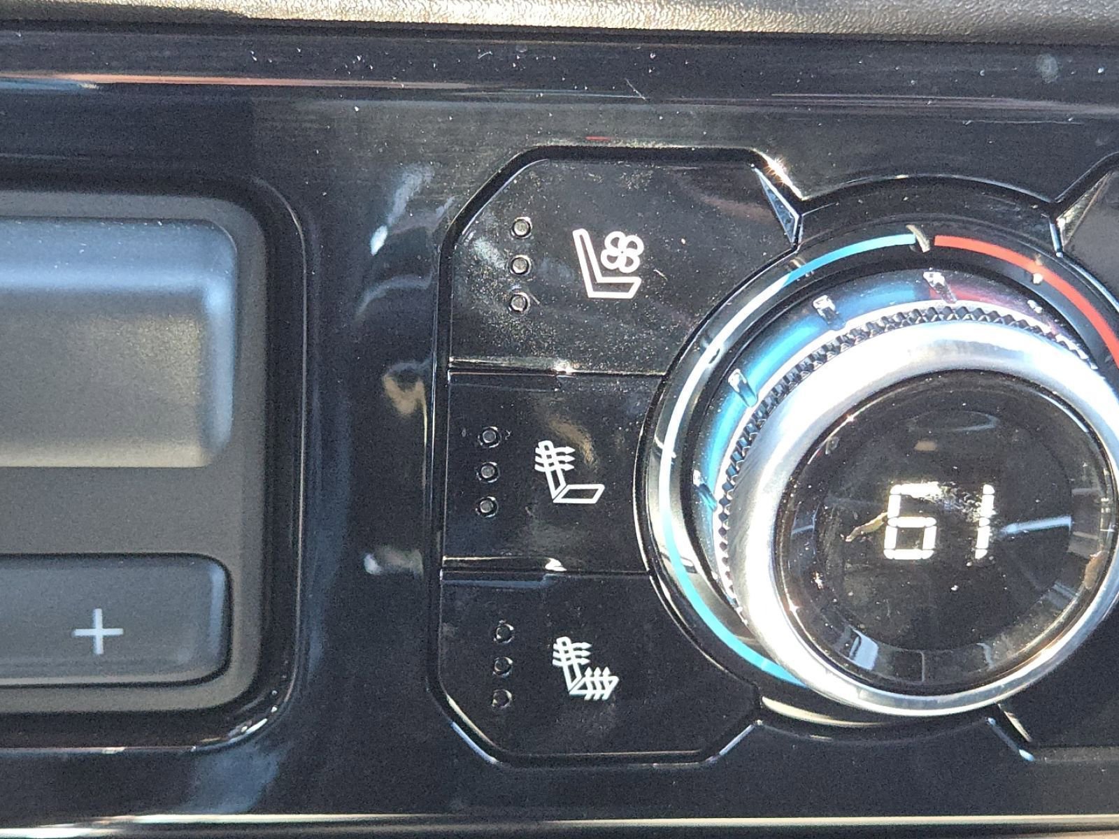 Used 2025 GMC Sierra 1500 SLT w/ SLT Convenience Package image 6