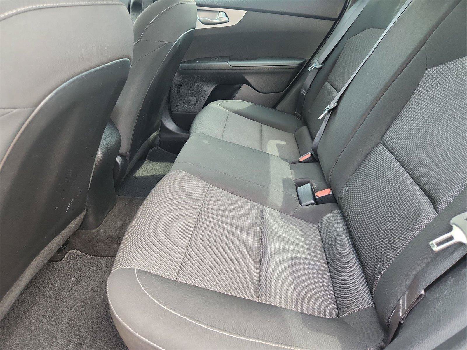 Used 2023 Kia Forte LXS FWD image 21