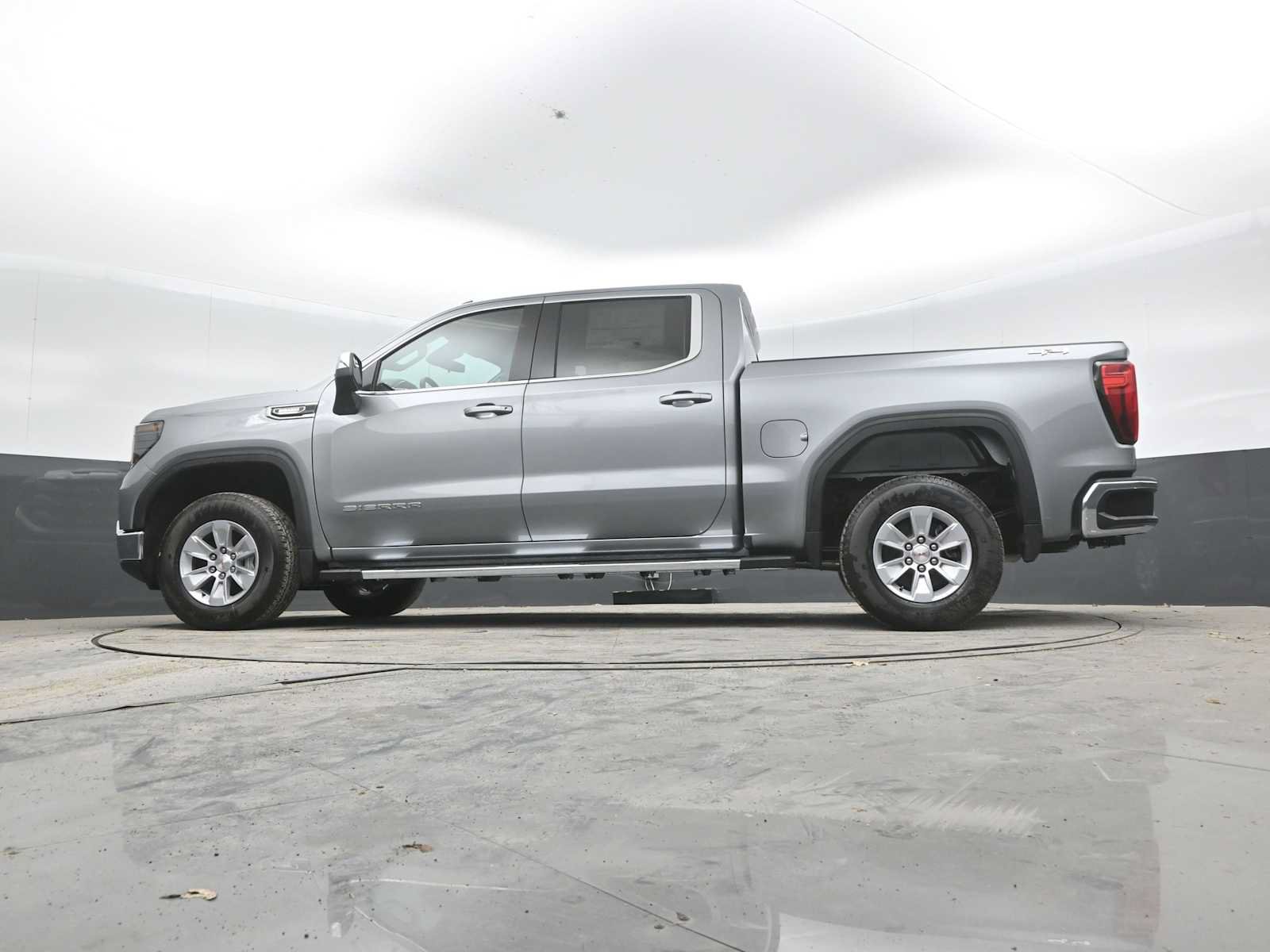 New 2026 GMC Sierra 1500 SLE AWD/4WD image 38