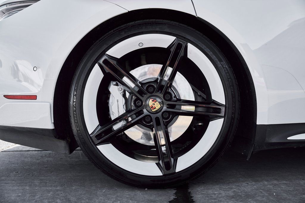 Used 2020 Porsche Taycan Turbo AWD/4WD image 20