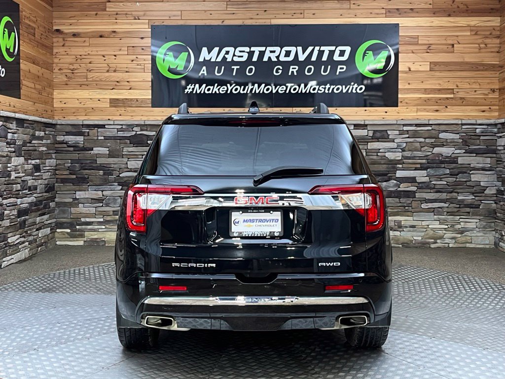 Used 2022 GMC Acadia Denali w/ Denali Technology Package AWD/4WD image 18