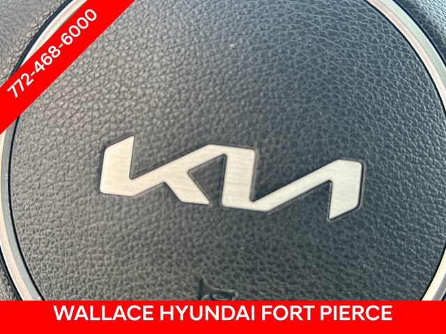 Used 2025 Kia Sportage SX FWD image 29