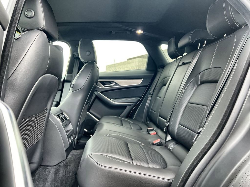 Used 2025 Jaguar F-PACE R-Dynamic S image 15