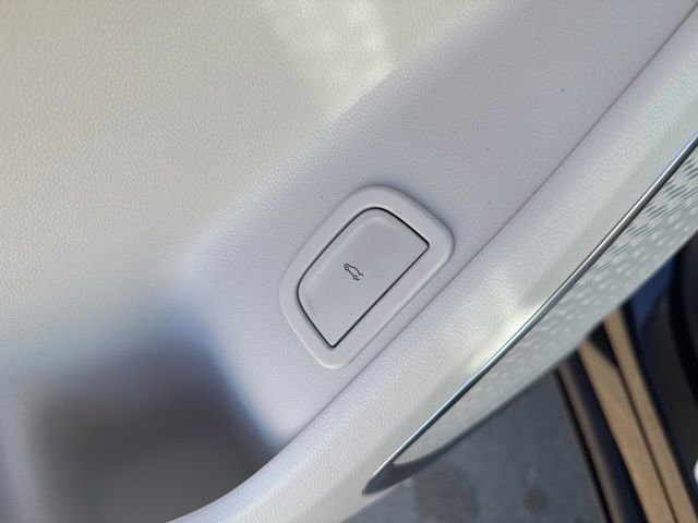 New 2026 Buick Enclave Avenir w/ Super Cruise Package image 12