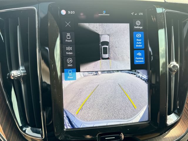 Certified 2024 Volvo XC60 T8 Plus w/ Protection Package Premier AWD/4WD image 27