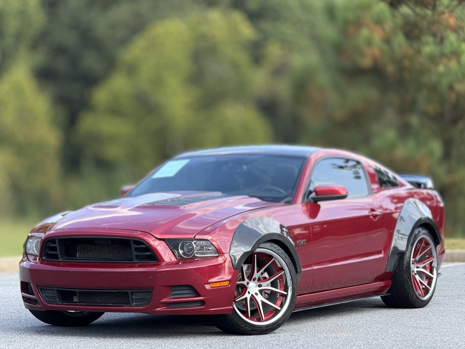 Used 2013 Ford Mustang GT Premium image 7