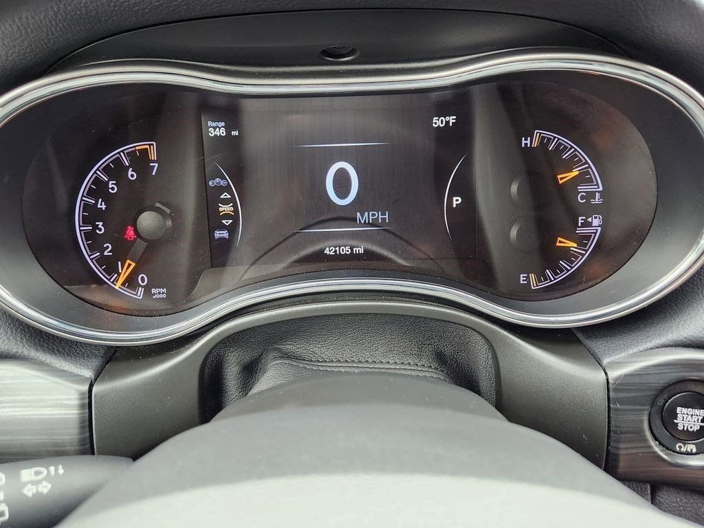 Used 2021 Jeep Grand Cherokee Laredo image 6