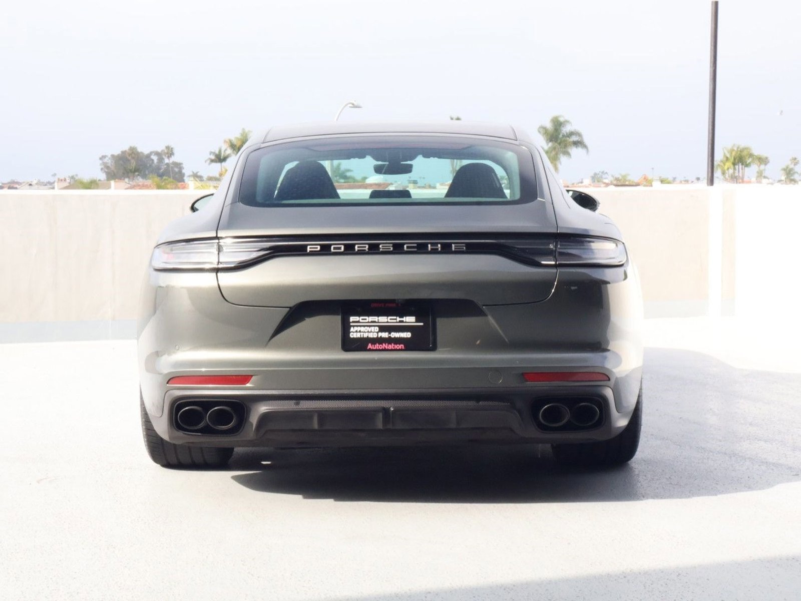 Certified 2023 Porsche Panamera Platinum Edition image 10
