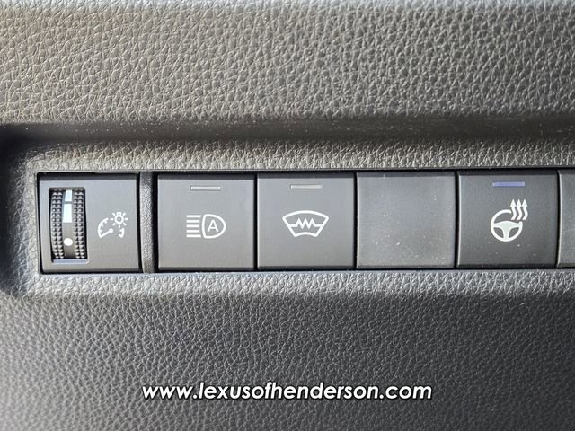 Used 2025 Toyota RAV4 XLE w/ Weather Package AWD/4WD image 25