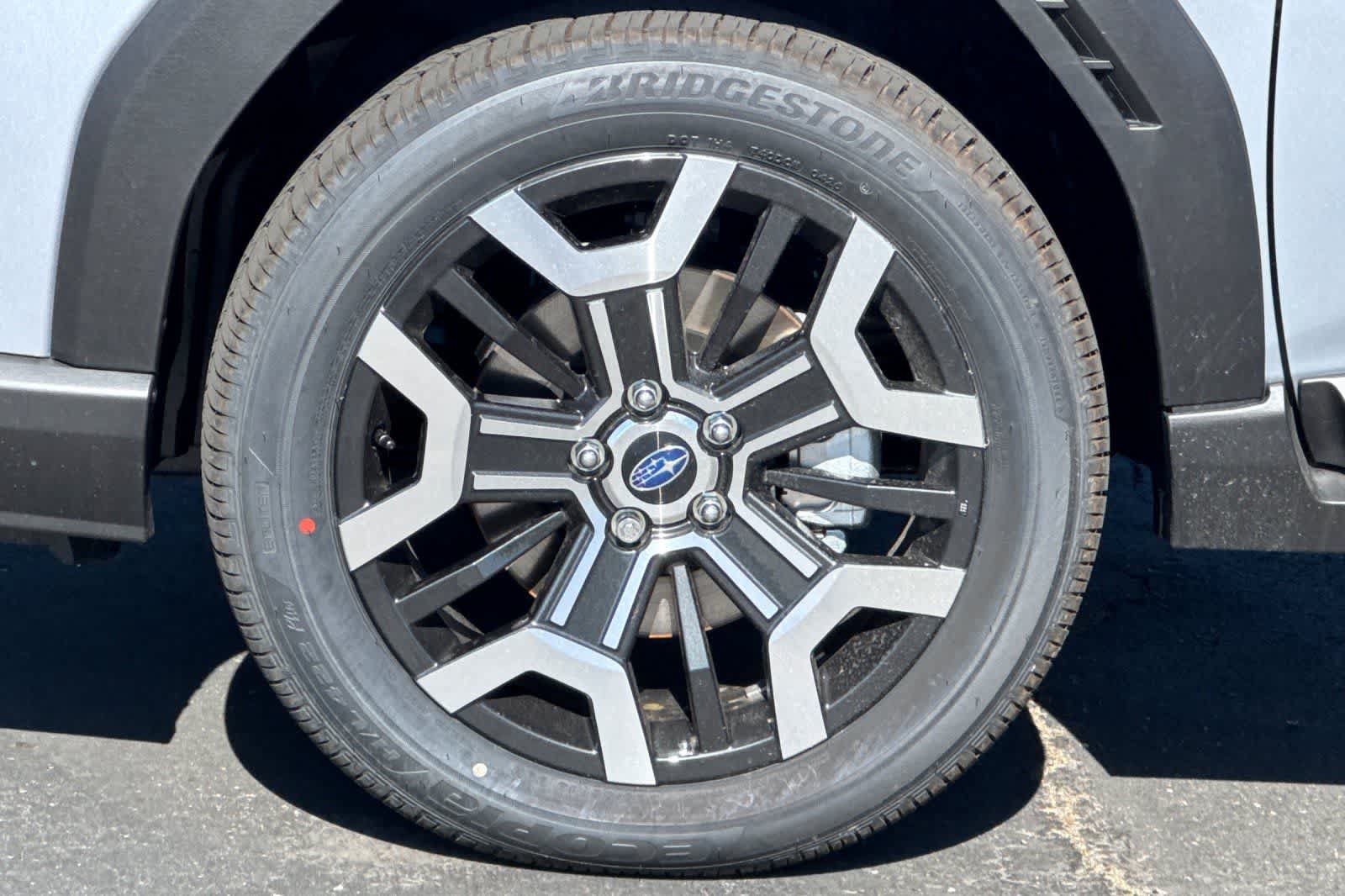 New 2026 Subaru Outback Touring XT AWD/4WD image 30