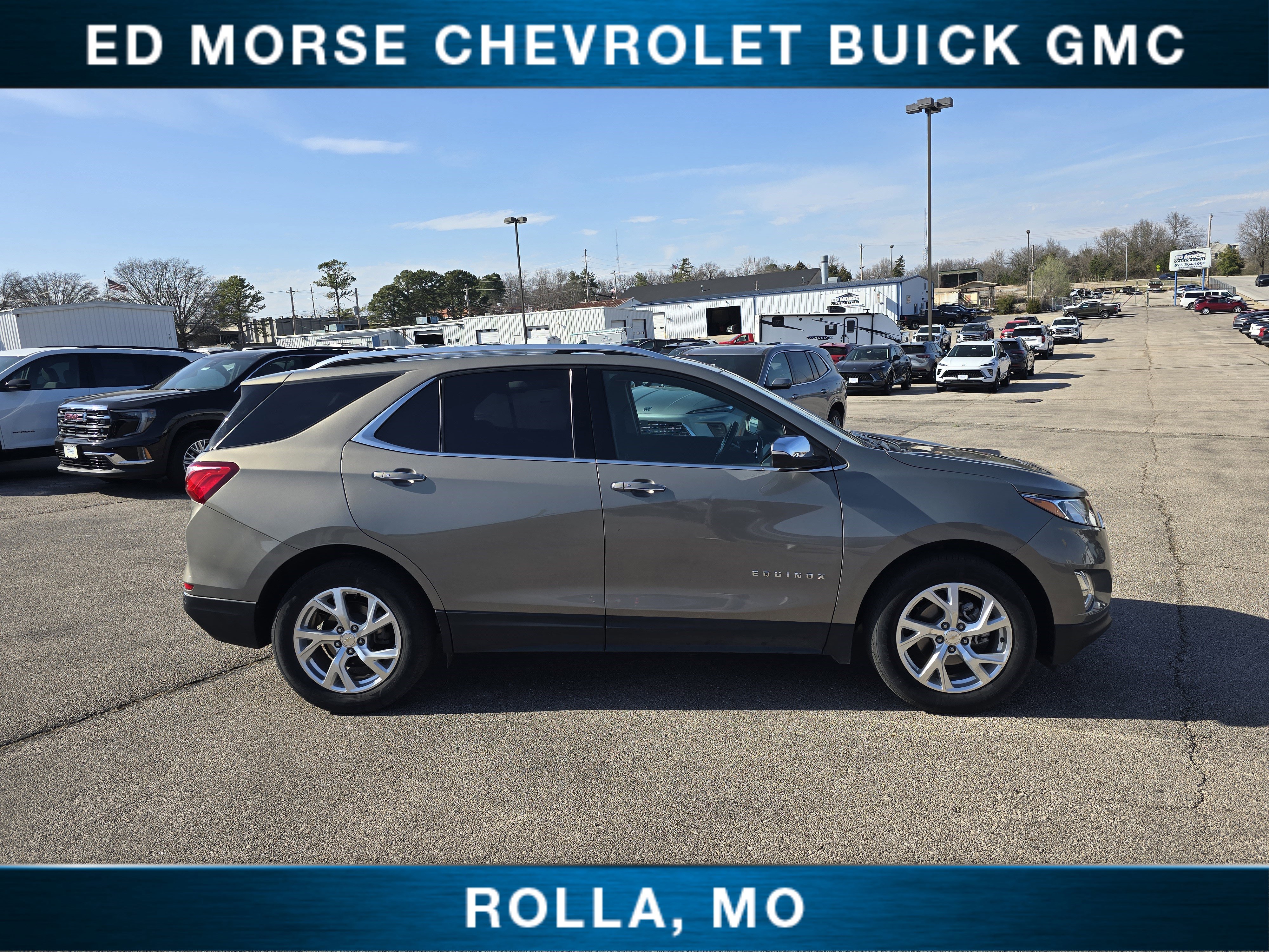 Used 2019 Chevrolet Equinox Premier image 2