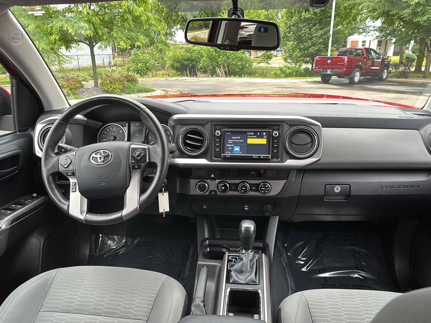 Used 2016 Toyota Tacoma SR5 w/ SR5 Appearance Package (SN) AWD/4WD image 20