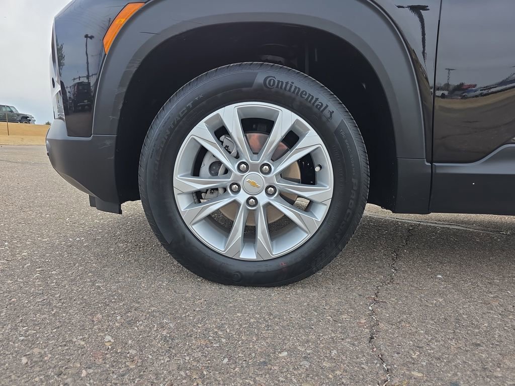 Used 2021 Chevrolet TrailBlazer LS image 27