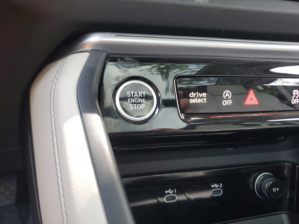 Certified 2025 Audi Q5 Premium w/ Premium Plus AWD/4WD image 30