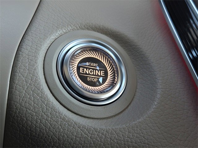 Used 2021 Mercedes-Benz GLC 300 4MATIC image 30