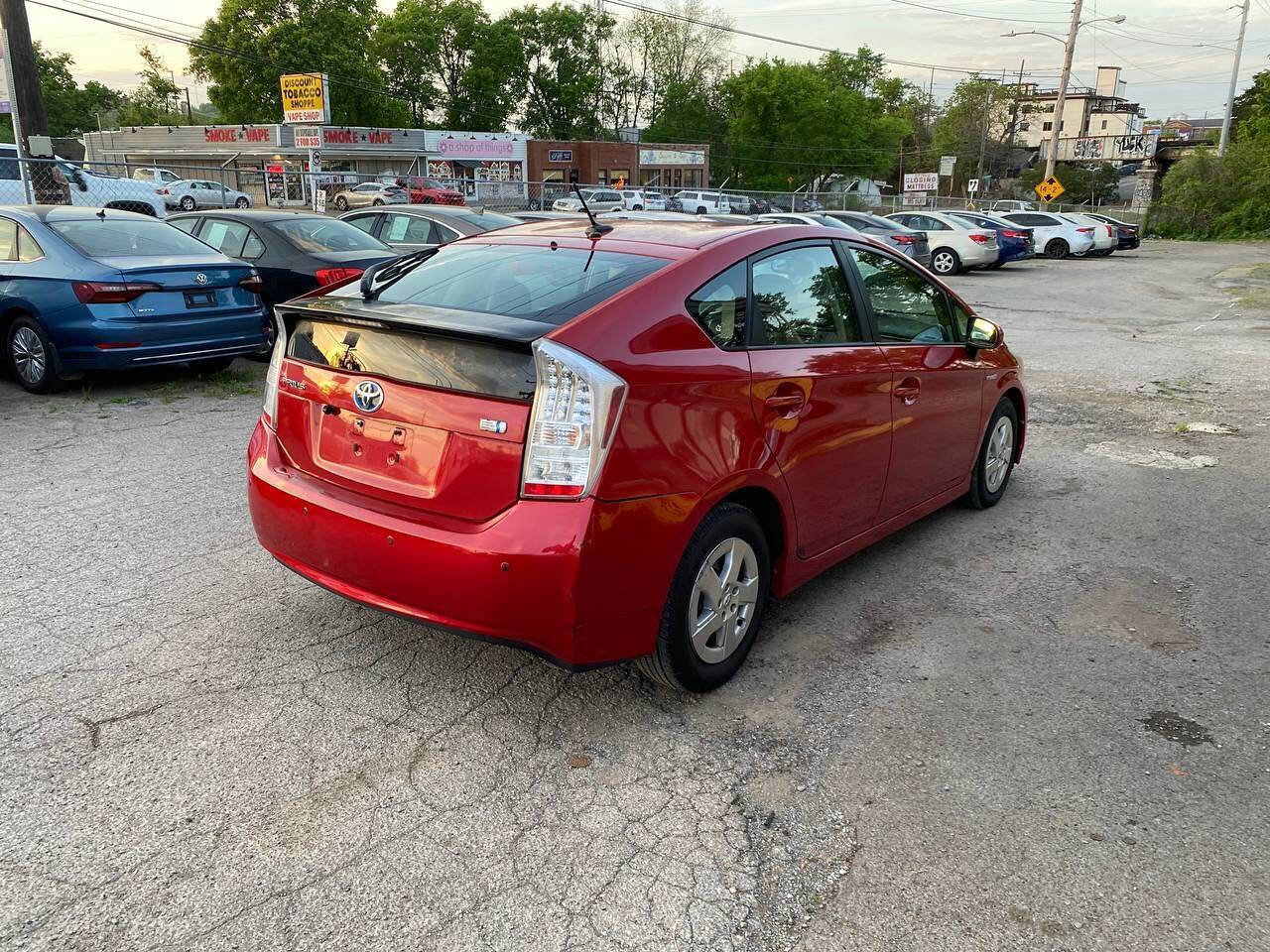Used 2010 Toyota Prius One FWD image 5