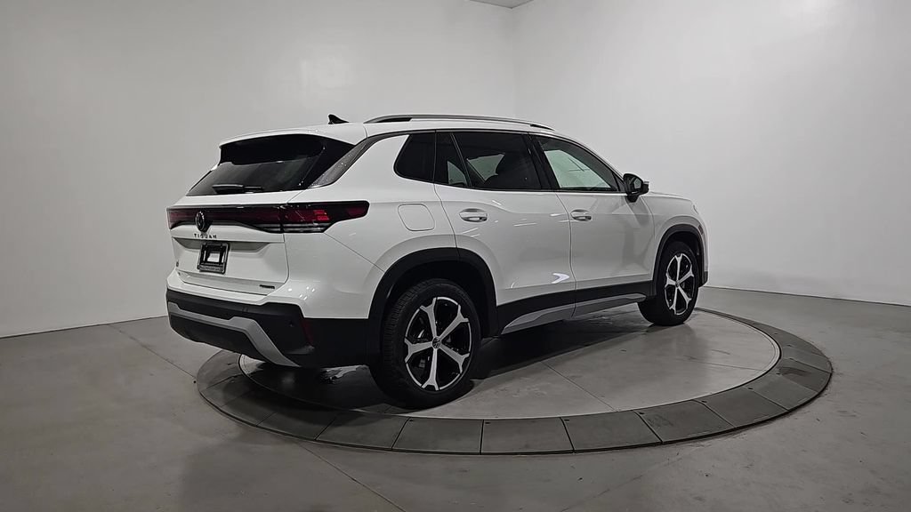 New 2026 Volkswagen Tiguan SE AWD/4WD image 5