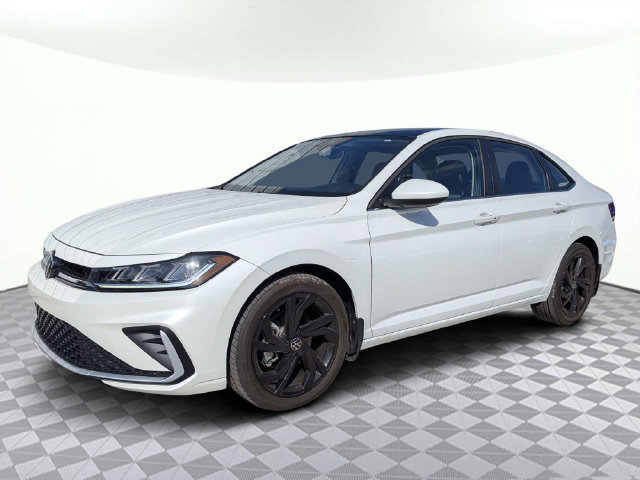 Used 2025 Volkswagen Jetta SE FWD image 7