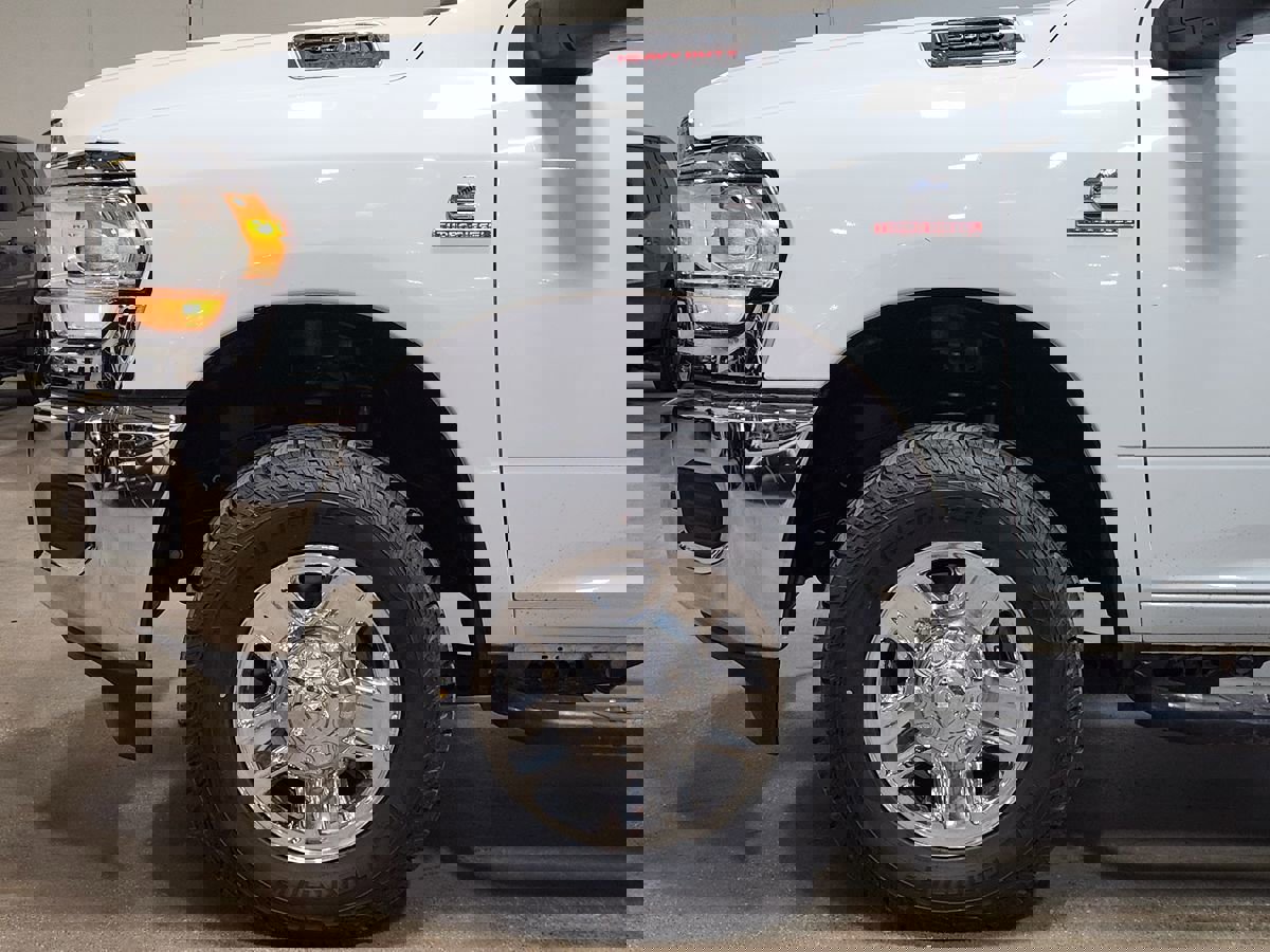 Used 2023 RAM 3500 Tradesman w/ Chrome Appearance Group image 5