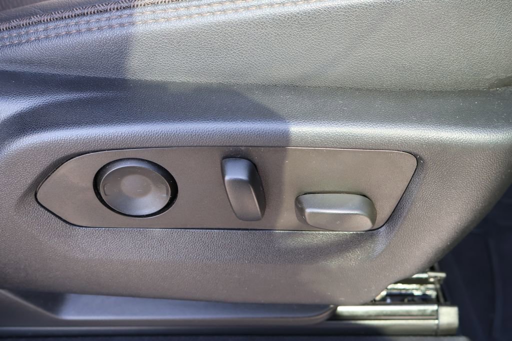 Used 2022 Chevrolet Tahoe High Country image 41