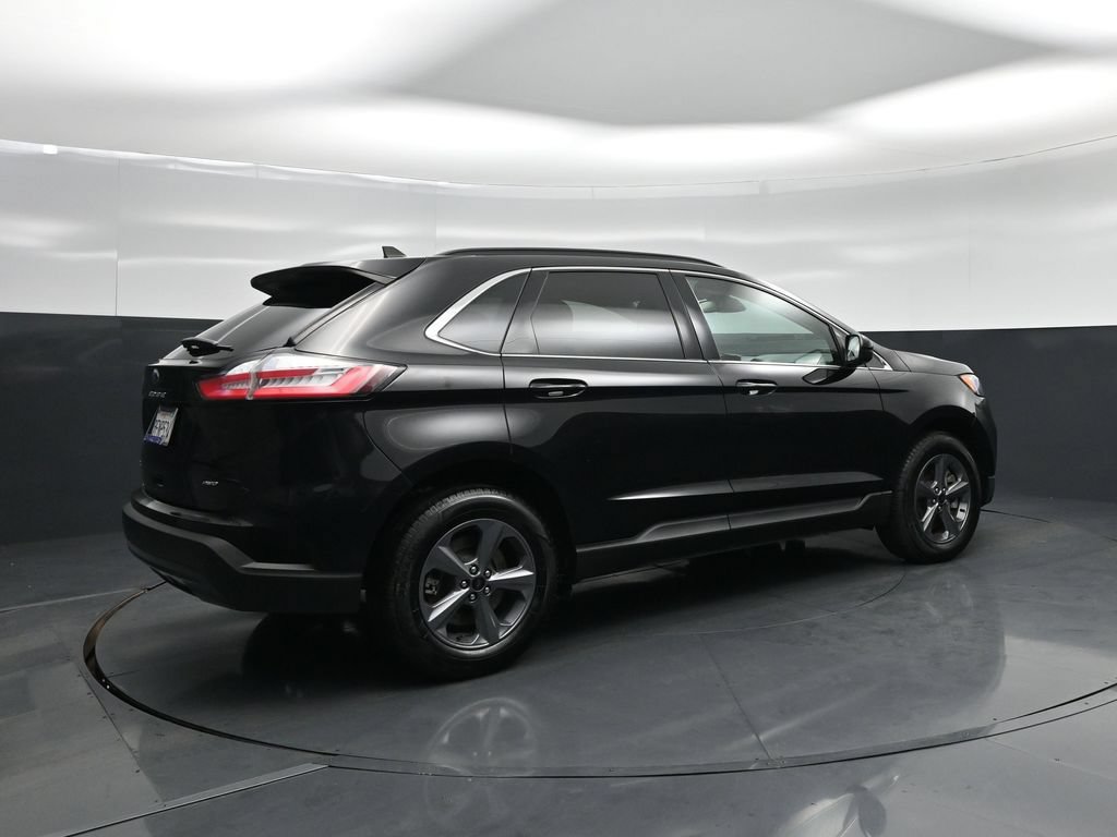 Used 2022 Ford Edge SEL w/ Sport Appearance Package AWD/4WD image 21