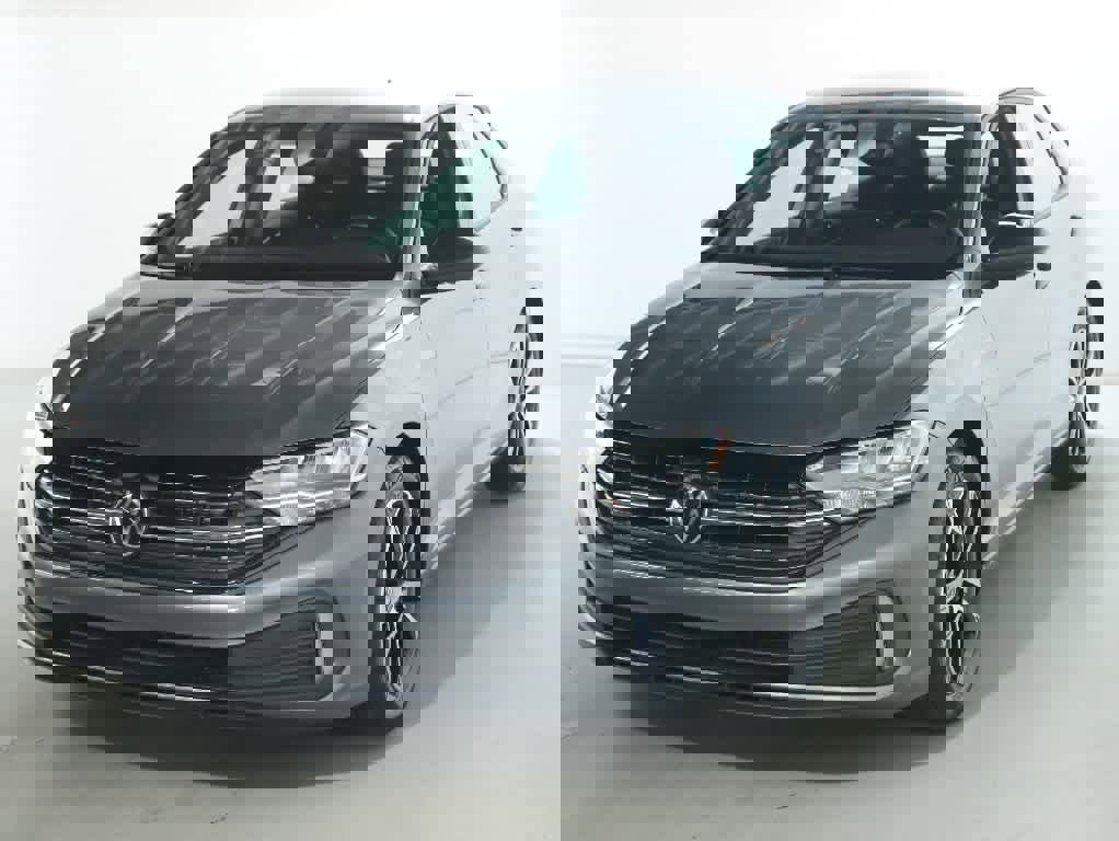 Used 2024 Volkswagen Jetta Sport image 1