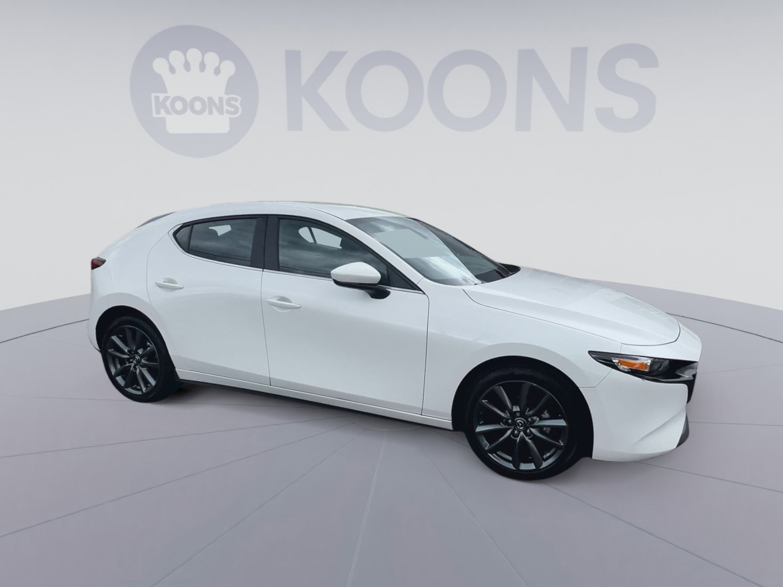 Used 2023 MAZDA MAZDA3 s FWD image 2