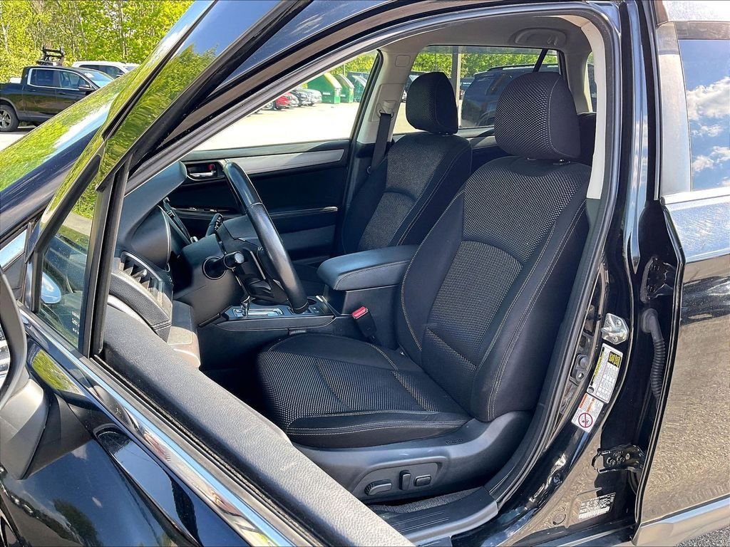 Used 2019 Subaru Outback 2.5i Premium AWD/4WD image 9