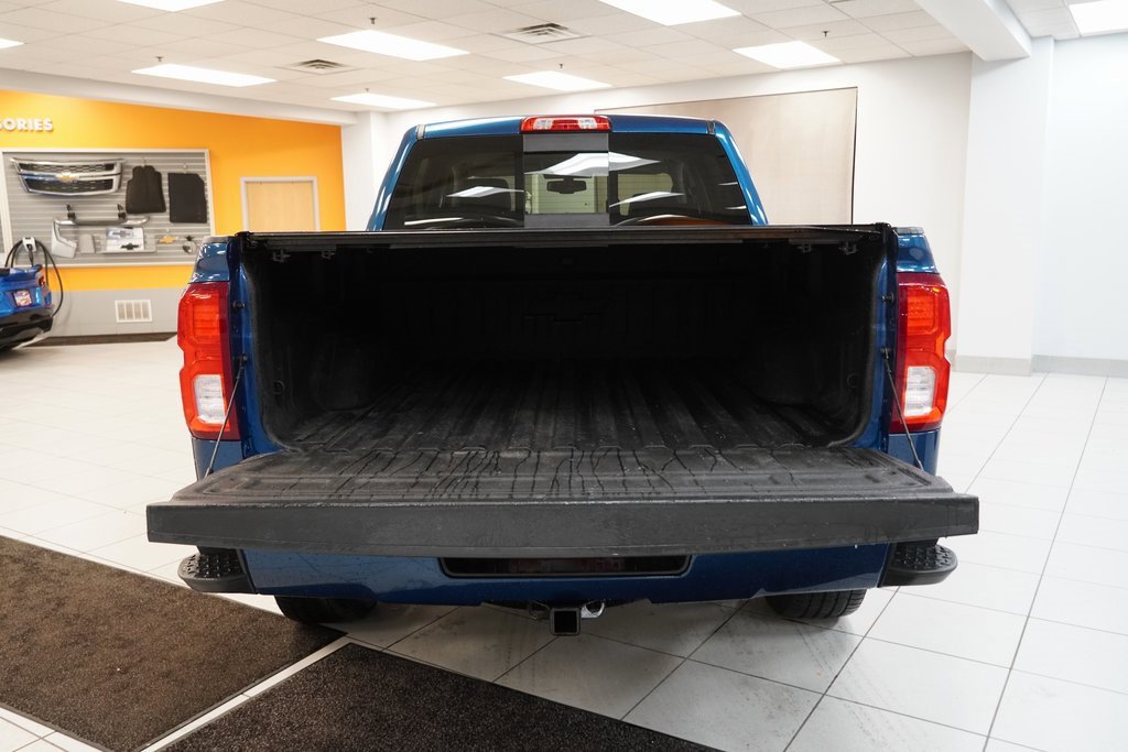 Used 2017 Chevrolet Silverado 1500 LTZ Z71 w/ LTZ Plus Package image 10