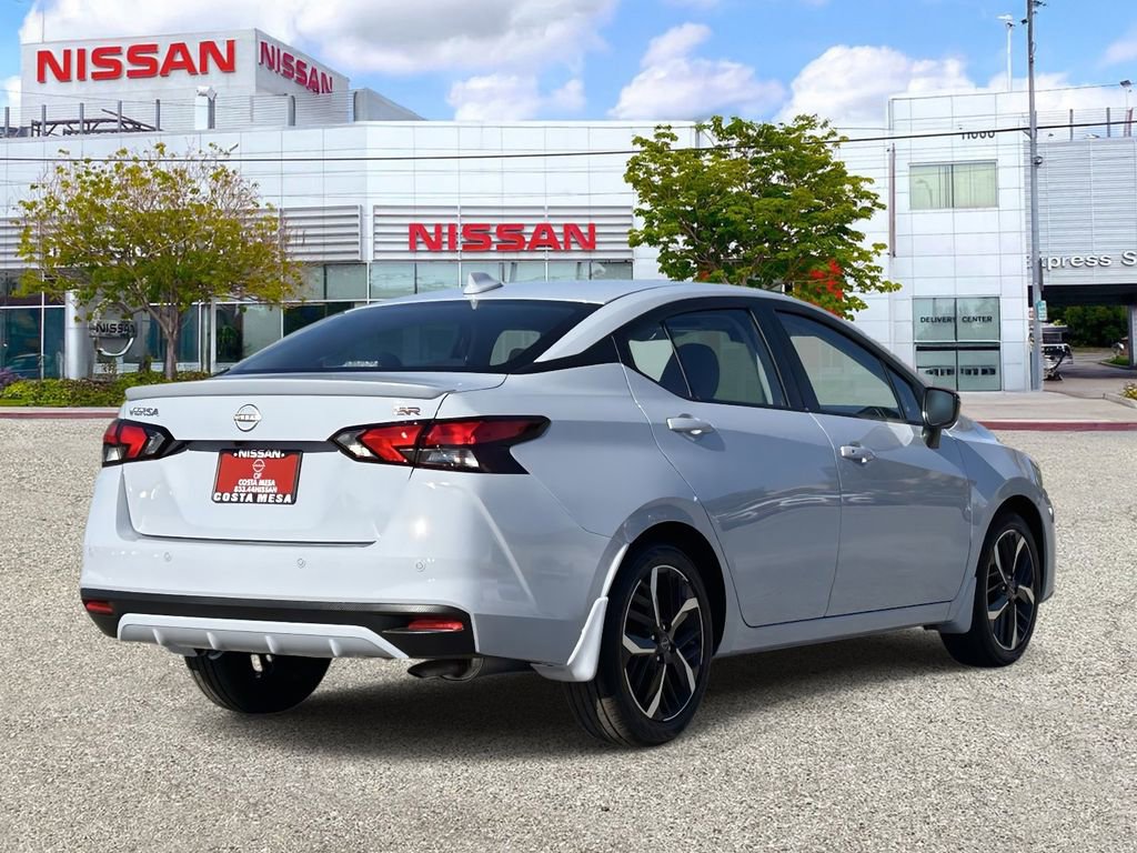 New 2025 Nissan Versa SR w/ Trunk Package image 4
