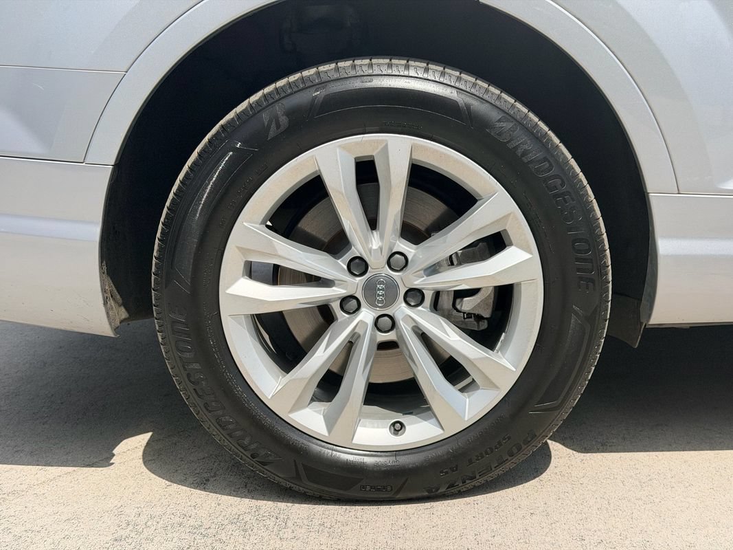 Used 2018 Audi Q7 2.0T Premium Plus AWD/4WD image 31